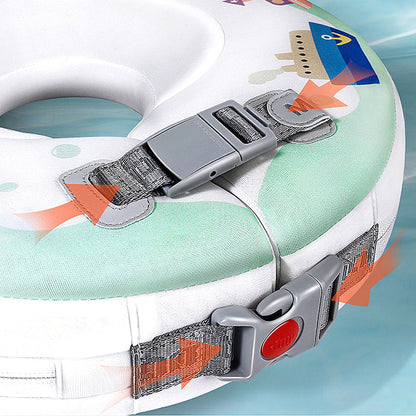 De Mambobaby™ Upgraded nek zwemband is uitgerust met een dubbel veiligheidssysteem: twee robuuste gespen en een extra knopslot. Deze 2-punts beveiliging zorgt ervoor dat de baby float altijd stevig vastzit en niet onbedoeld geopend kan worden door de baby.